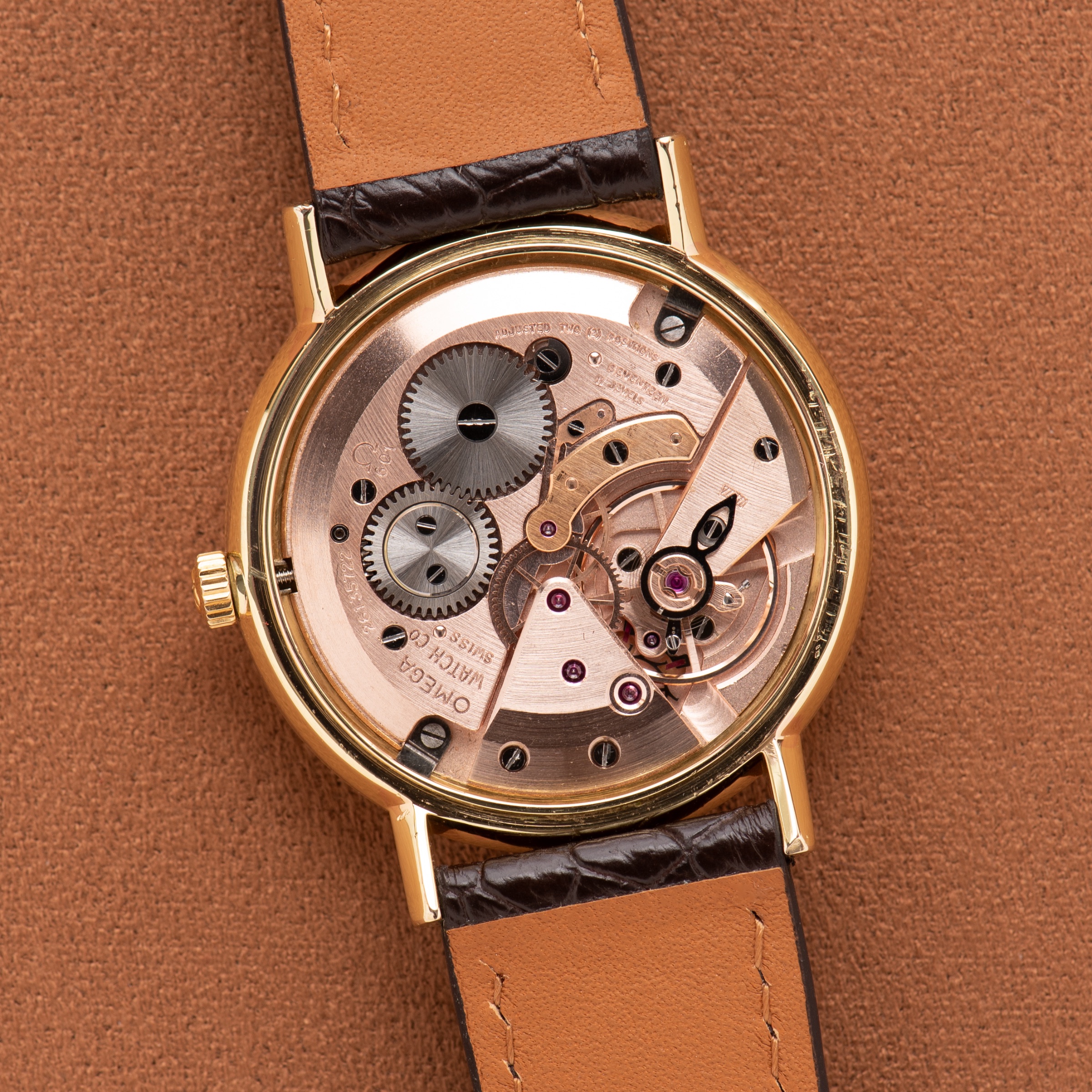 Vue de Omega Genève — plaqué or — Réf. 131.019SP — 1968